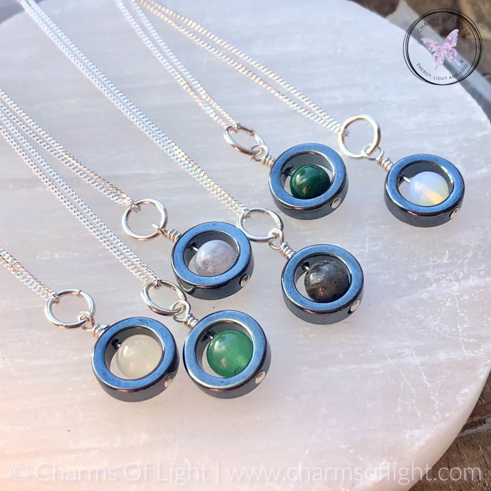 Hematite Gemstone Fidget Necklace (Pyrite)