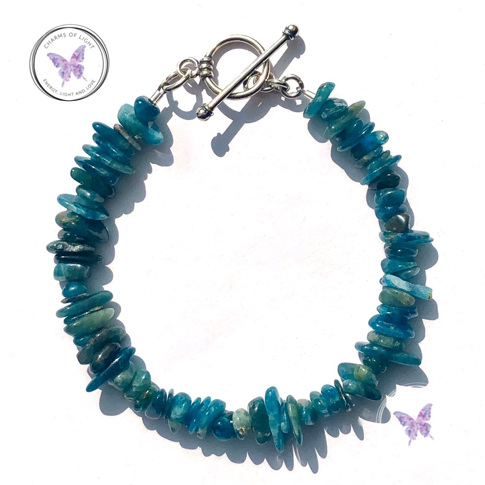 Apatite Chip Healing Bracelet With Silver Toggle Clasp