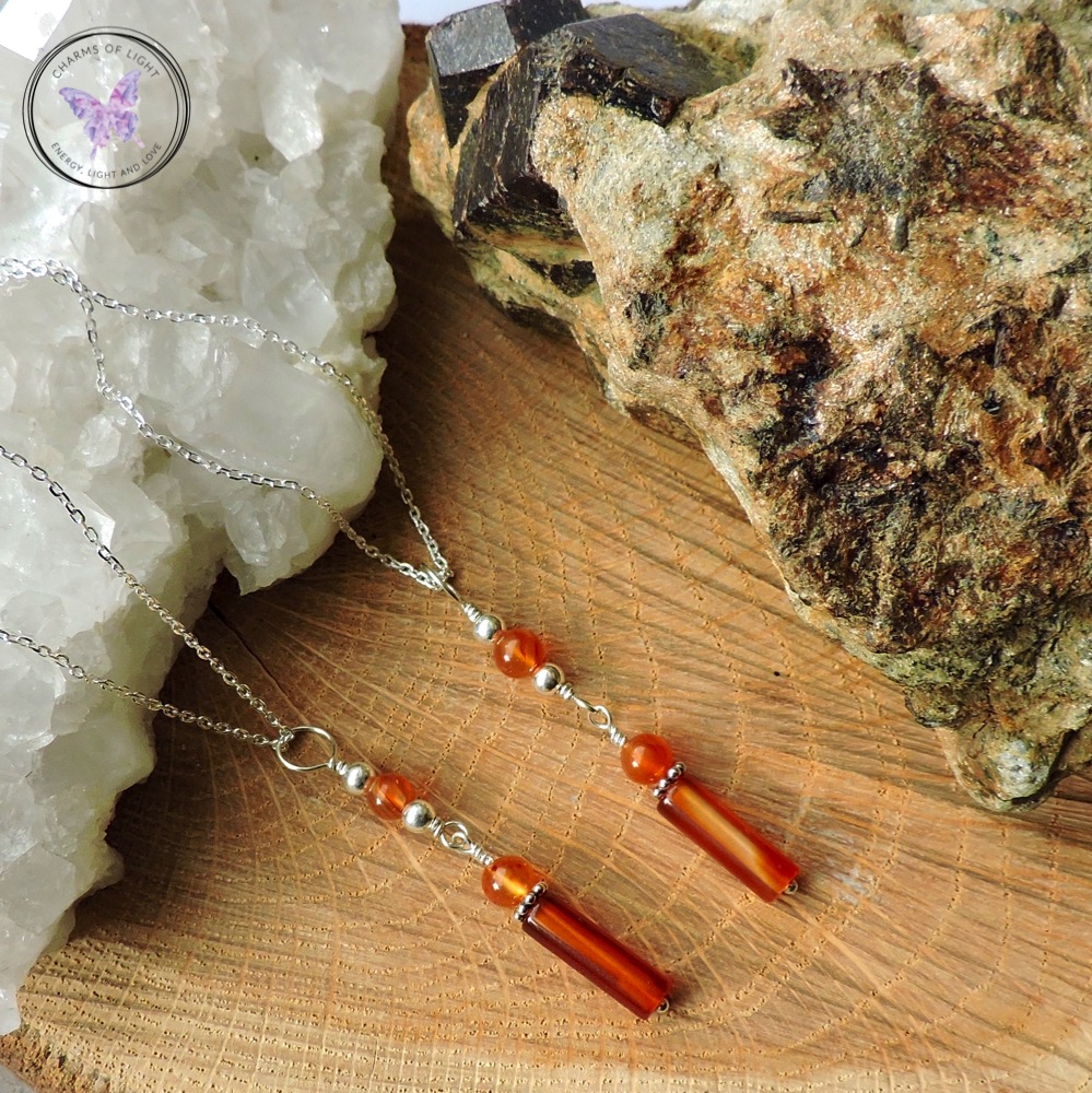 Carnelian Triangle Shape Stone Crystal Choker Necklace in Gold Or Silver