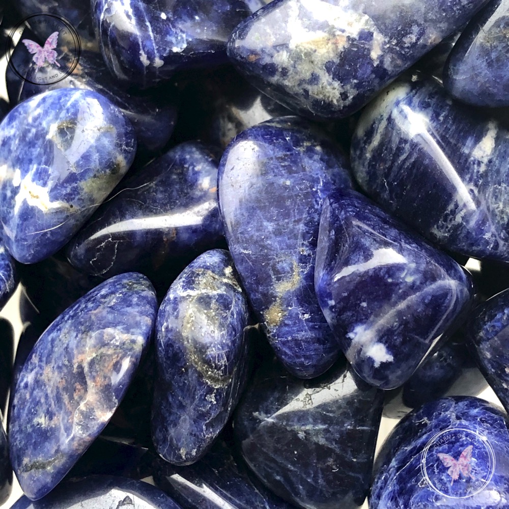 Sodalite Healing Properties | Sodalite Meaning | Benefits Of Sodalite |  Metaphysical Properties Of Sodalite | Charms Of Light - Healing